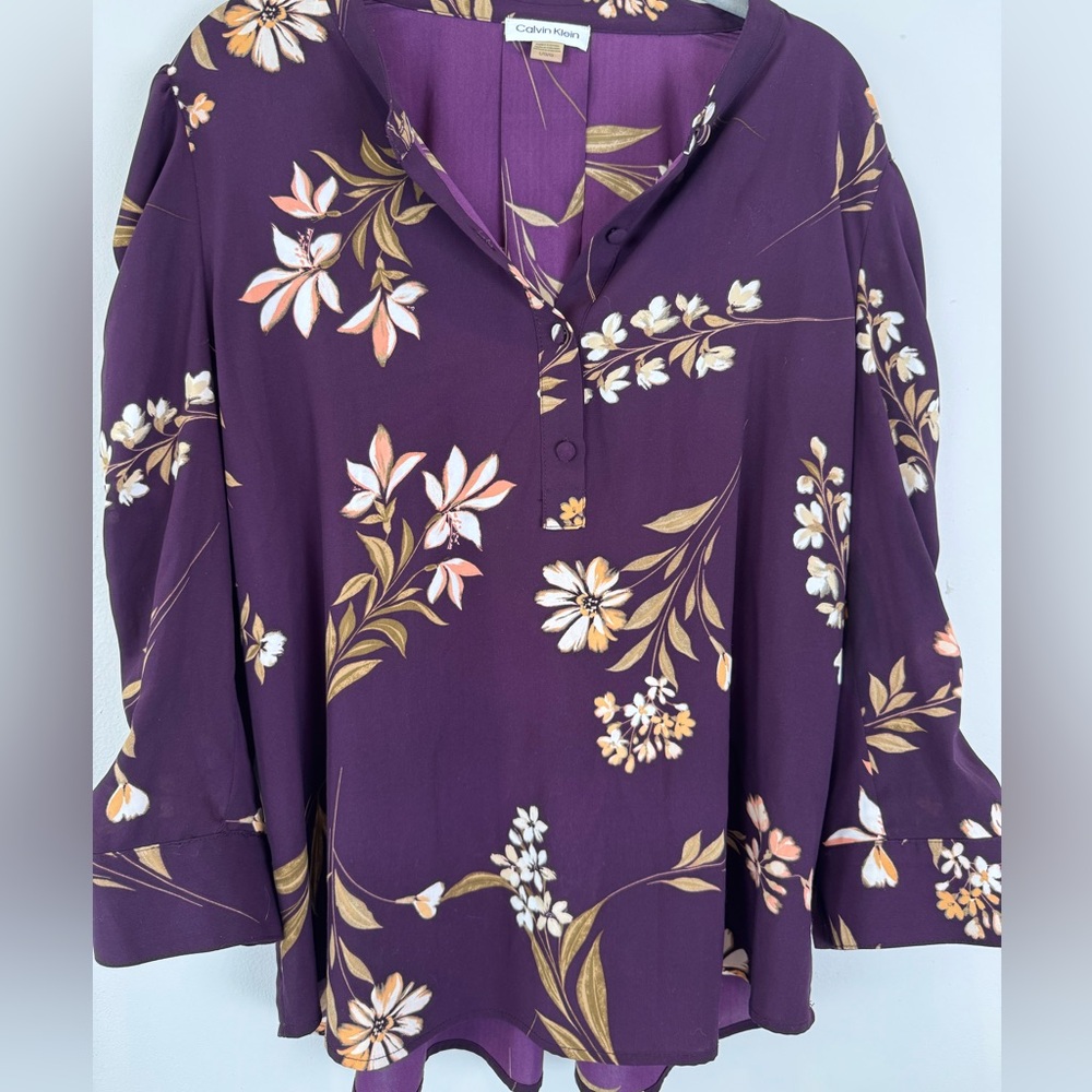 Calvin Klein Purple Floral Henley Blouse Ruched Sleeve Top Size Large - Picture 1 of 4